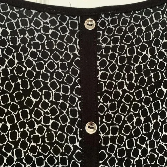 Laura 3X - Picture 5 of 6